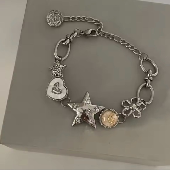 Jewelry - Star Beaded Bracelet Aesthetic Silver Heart Star Chain Bracelet Love